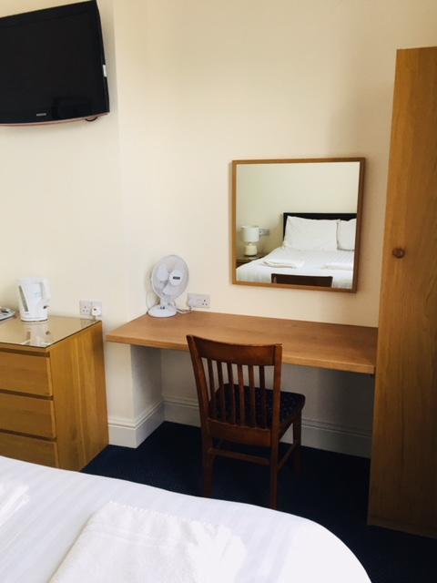 Mayfair Hotel Kingston upon Hull ภายนอก รูปภาพ