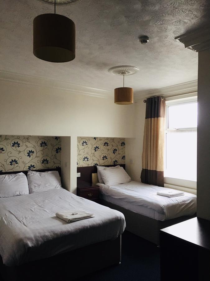 Mayfair Hotel Kingston upon Hull ภายนอก รูปภาพ