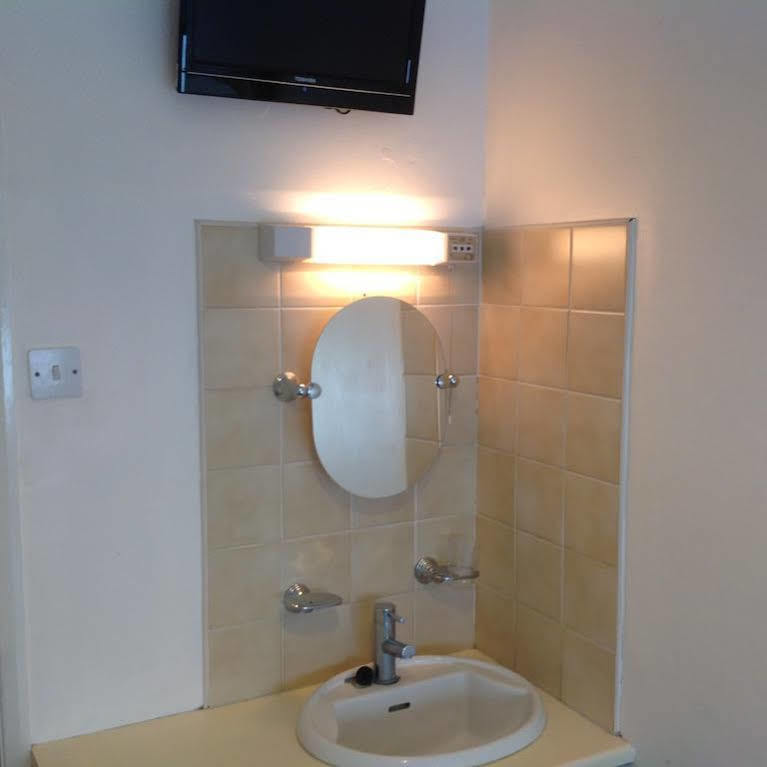 Mayfair Hotel Kingston upon Hull ภายนอก รูปภาพ